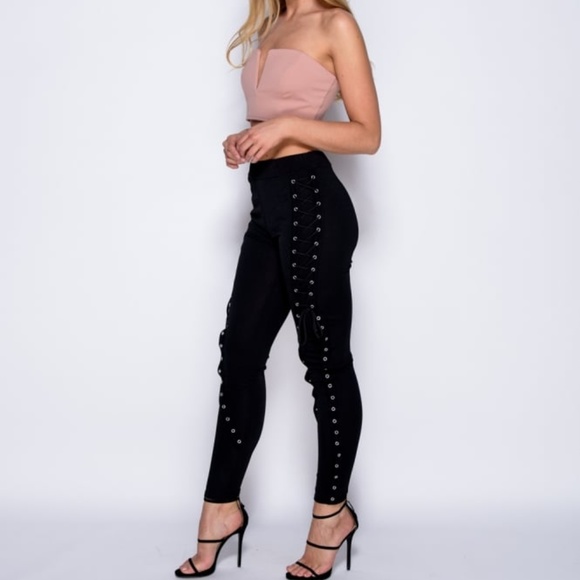 *LAST DAY CLEARANCE* Laced Eyelet Detail Pants - Picture 1 of 6